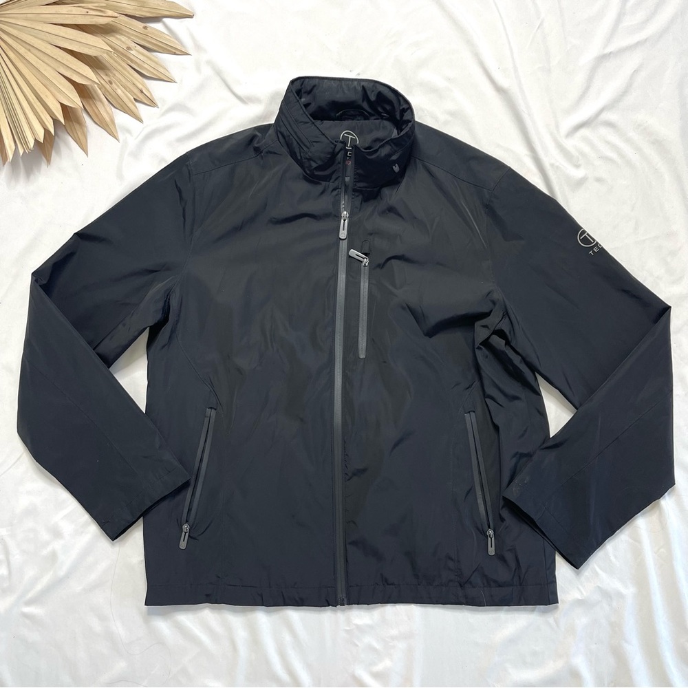 Tumi Tech by Tumi Black Full Zip Hood Windbreaker Rain Travel Jacket Size Large